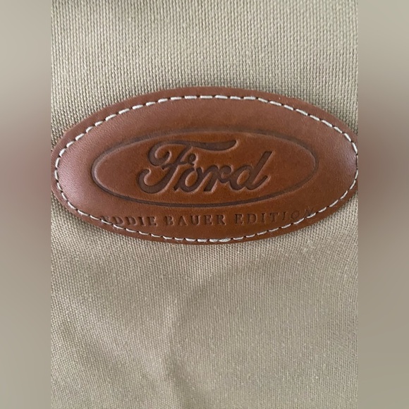 Vintage Ford Eddie Bauer Edition Heavyweight Canvas/Leather Suitbag​ - Picture 2 of 8